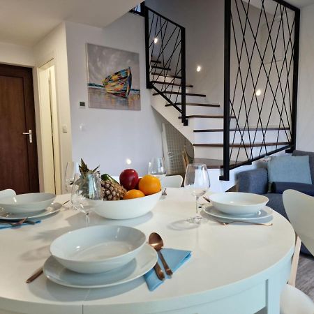 Anna24 Holidays Vantacici Bagian luar foto