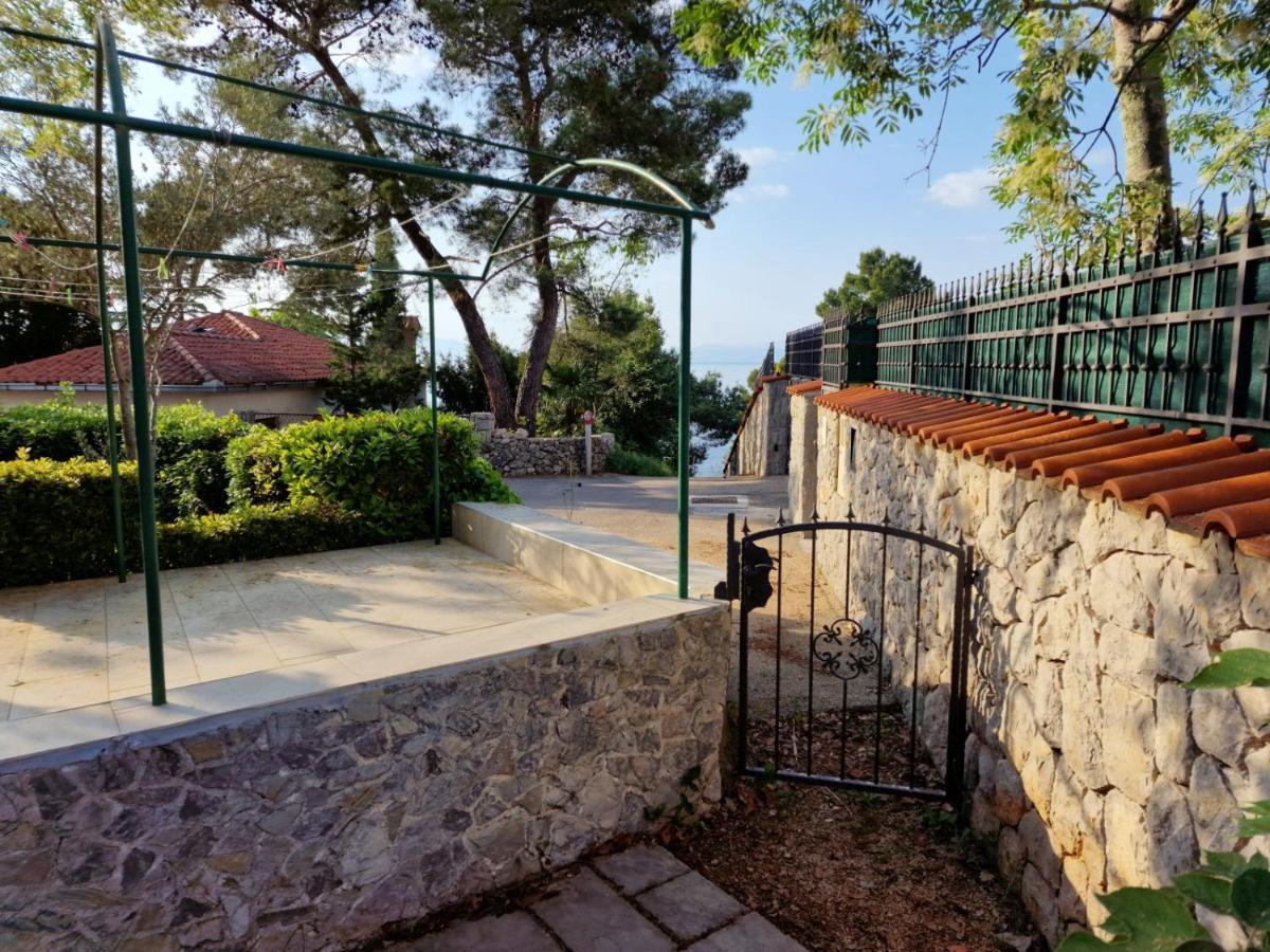 Anna24 Holidays Vantacici Bagian luar foto