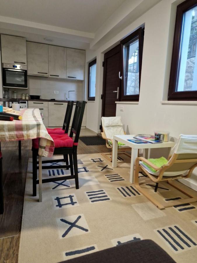 Anna24 Holidays Vantacici Bagian luar foto